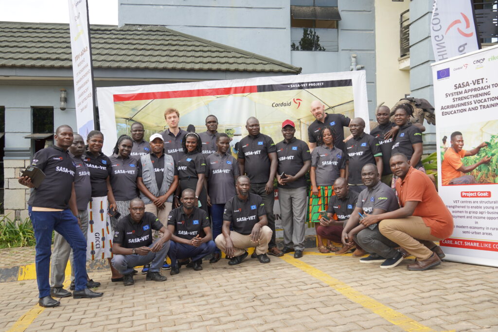 A group of Ugandan youth and vocational trainers.
